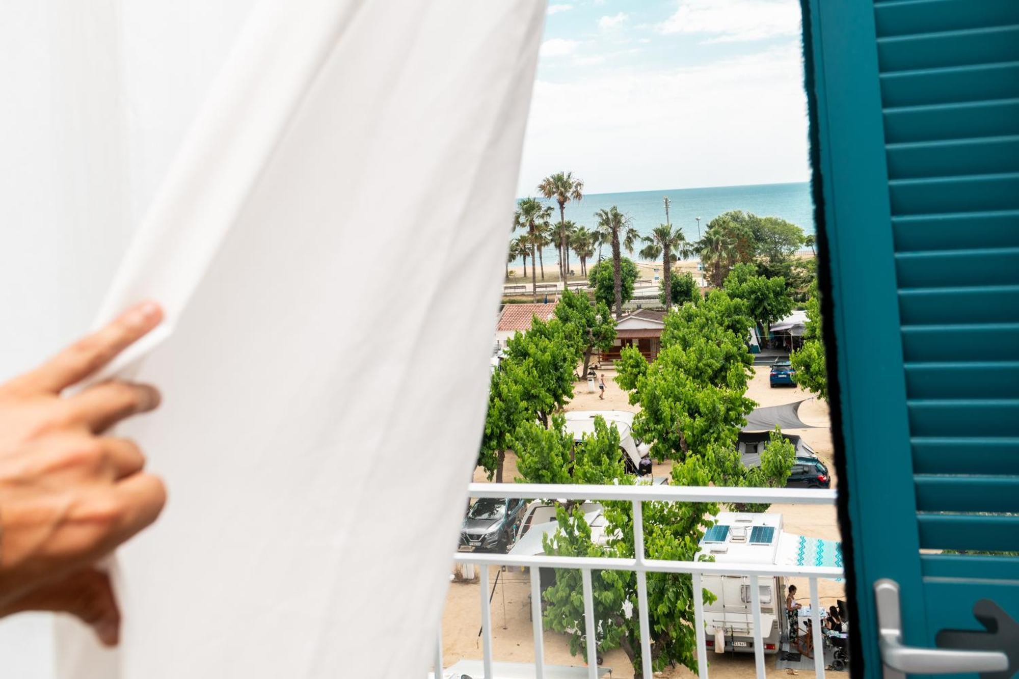 Bellsol Rooms Pineda De Mar Exterior foto